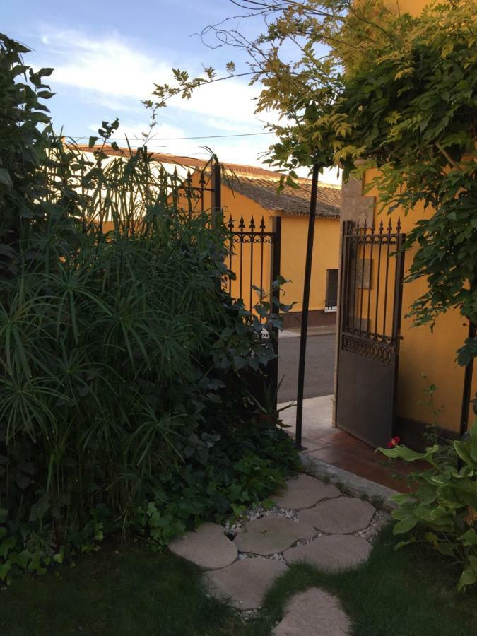 Casa Rural Casa Juli Arguedas Exterior foto